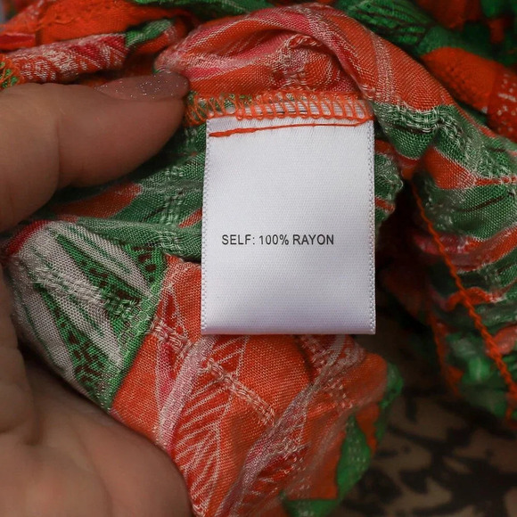 Rose & Olive Size L Hawaiian Floral ruffle tiered crop shirt/blouse - Picture 10 of 11